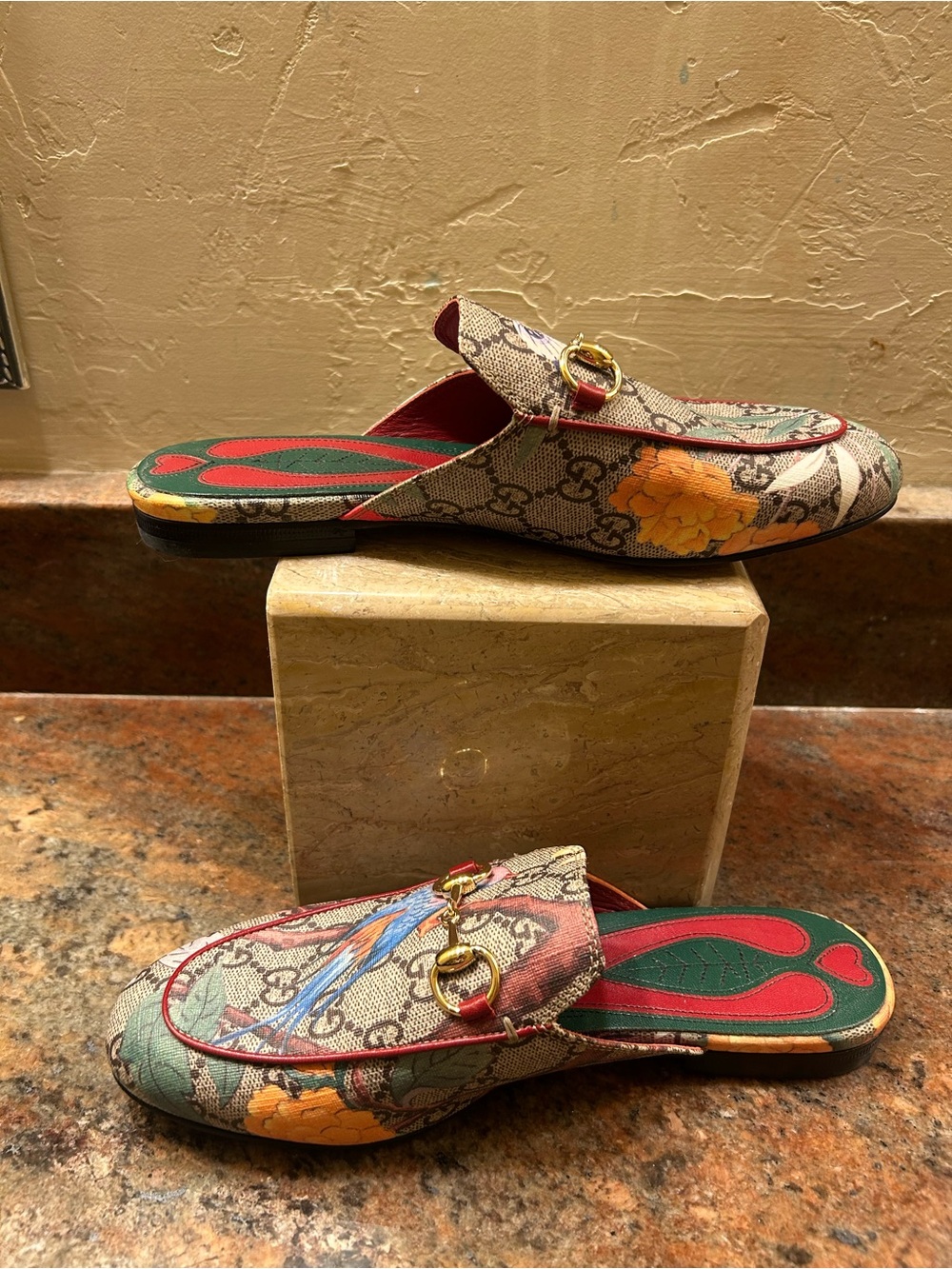 Gucci Multicolor GG Supreme Bird Print Leather Horsebit Mules - Picture 2 of 5